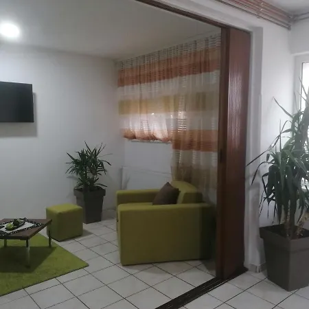 Apartment Fast Sleep & Go 1 *